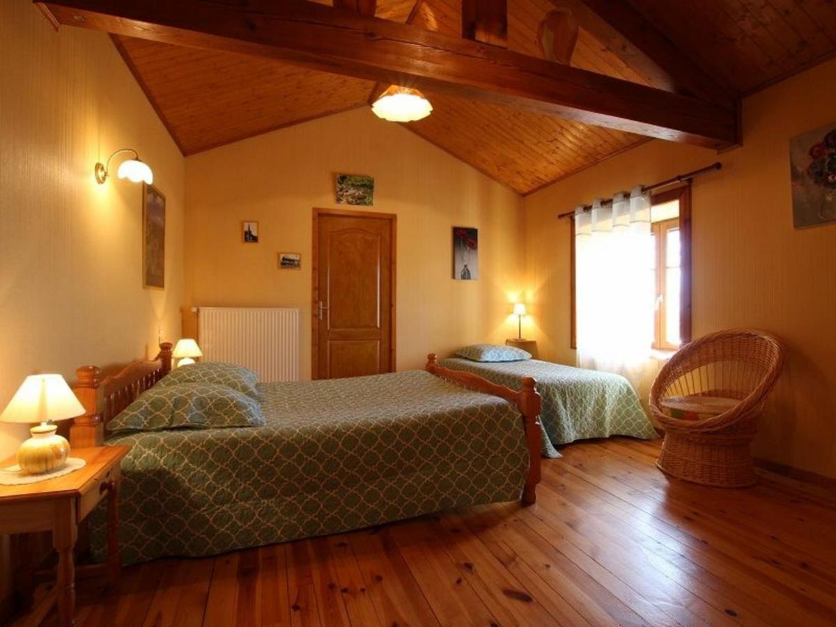 Gîte Boisset, 4 pièces, 7 personnes - FR-1-582-256 Boisset  Extérieur photo